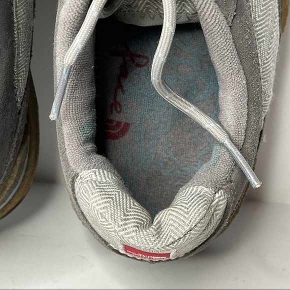 The North Face Hiking Shoes Leather Suede Upper Grey Blue Lace Up Low Cut Size 7 - Picture 10 of 13